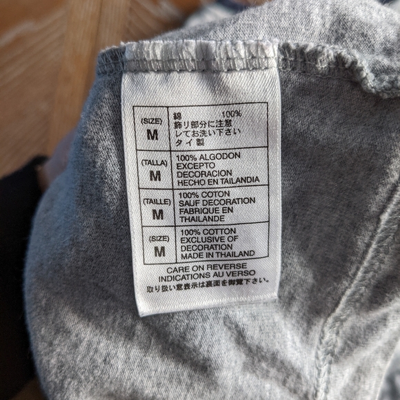 Disneyland Walt Disney World Mickey T - Picture 4 of 5